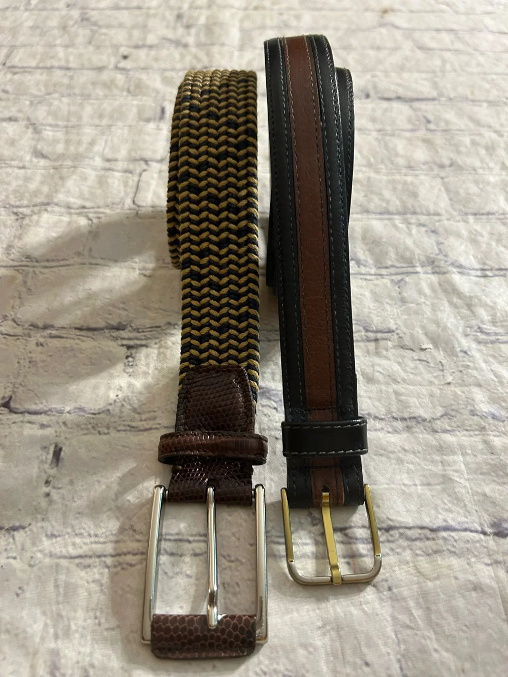 MEDICI FULL GRAIN LEATHER ON COWHIDE VTG & NAVY/TAN STRETCH CROC MEN BELTS